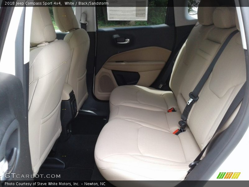 White / Black/Sandstorm 2018 Jeep Compass Sport 4x4