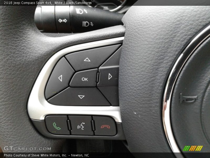 White / Black/Sandstorm 2018 Jeep Compass Sport 4x4