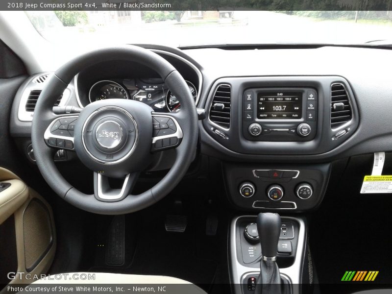 White / Black/Sandstorm 2018 Jeep Compass Sport 4x4