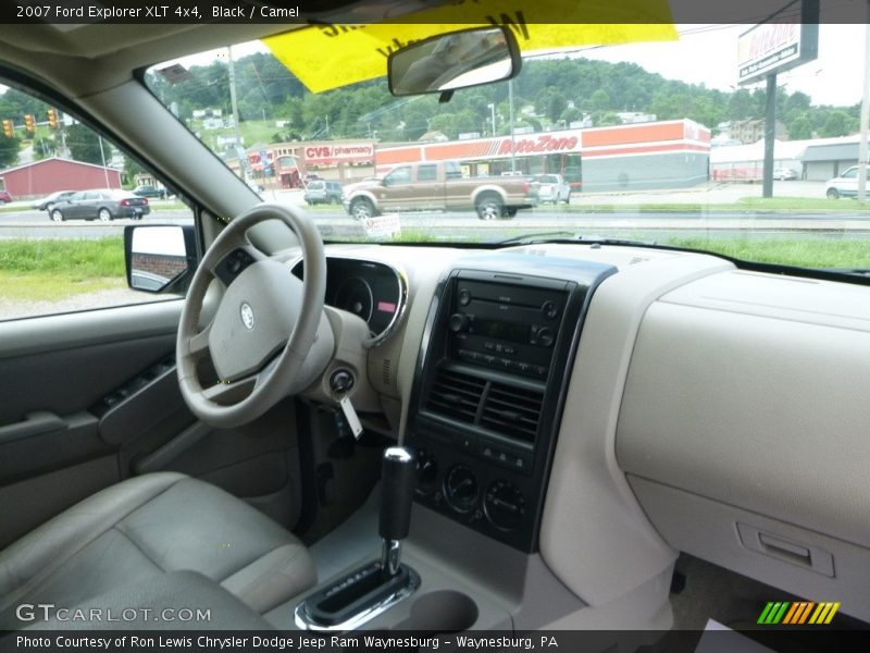Black / Camel 2007 Ford Explorer XLT 4x4