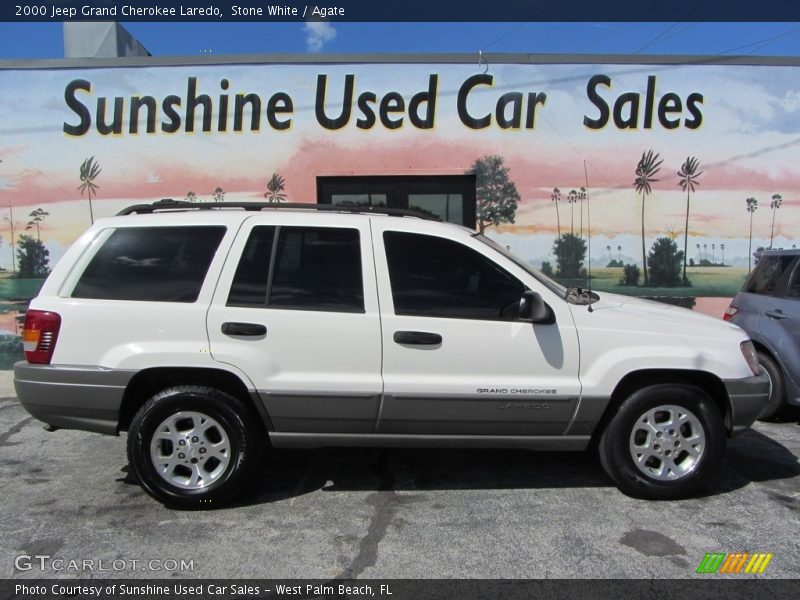 Stone White / Agate 2000 Jeep Grand Cherokee Laredo