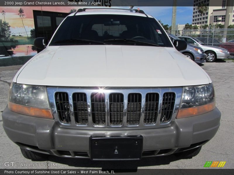 Stone White / Agate 2000 Jeep Grand Cherokee Laredo