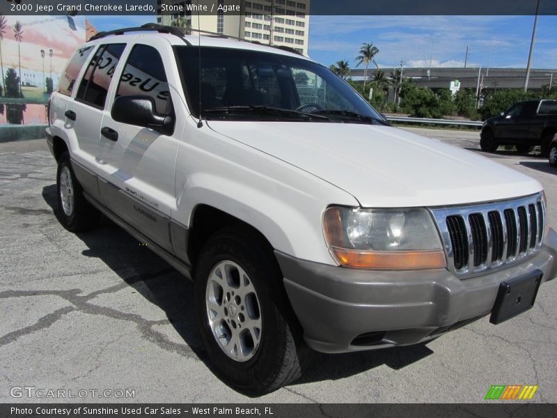 Stone White / Agate 2000 Jeep Grand Cherokee Laredo