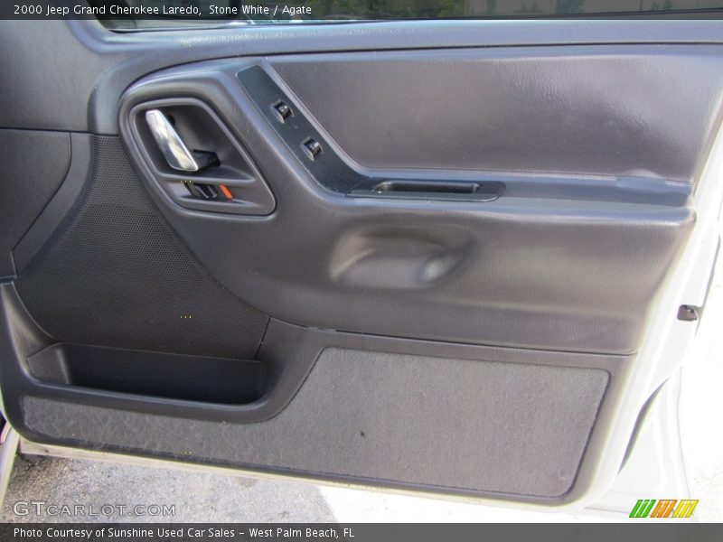 Stone White / Agate 2000 Jeep Grand Cherokee Laredo