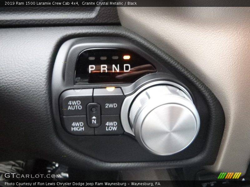 Granite Crystal Metallic / Black 2019 Ram 1500 Laramie Crew Cab 4x4