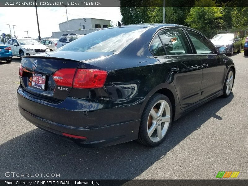 Black / Titan Black 2012 Volkswagen Jetta SE Sedan
