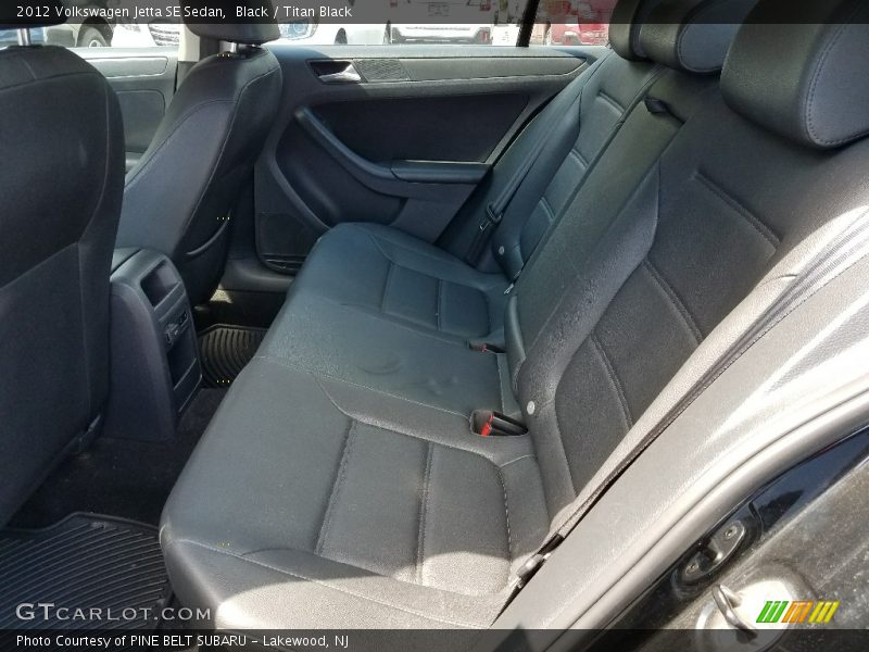 Black / Titan Black 2012 Volkswagen Jetta SE Sedan