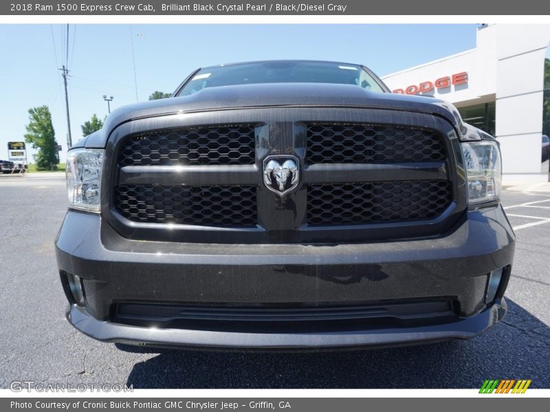 Brilliant Black Crystal Pearl / Black/Diesel Gray 2018 Ram 1500 Express Crew Cab