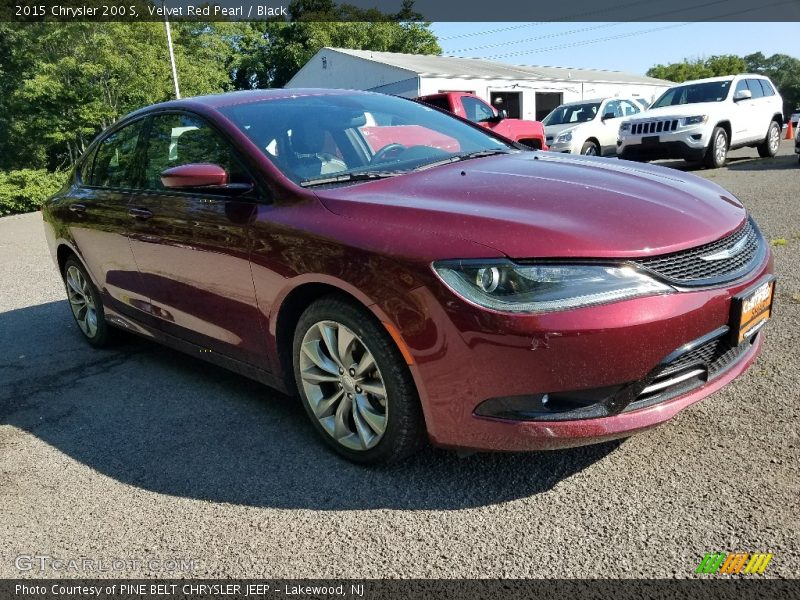 Velvet Red Pearl / Black 2015 Chrysler 200 S