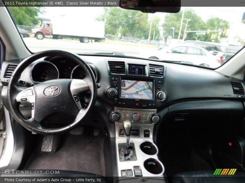 Classic Silver Metallic / Black 2011 Toyota Highlander SE 4WD
