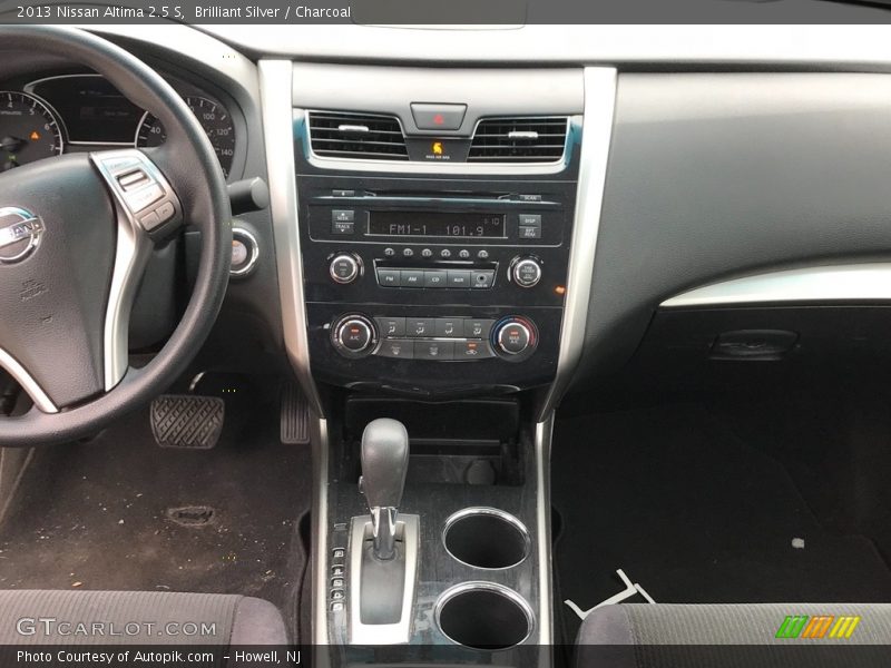 Brilliant Silver / Charcoal 2013 Nissan Altima 2.5 S