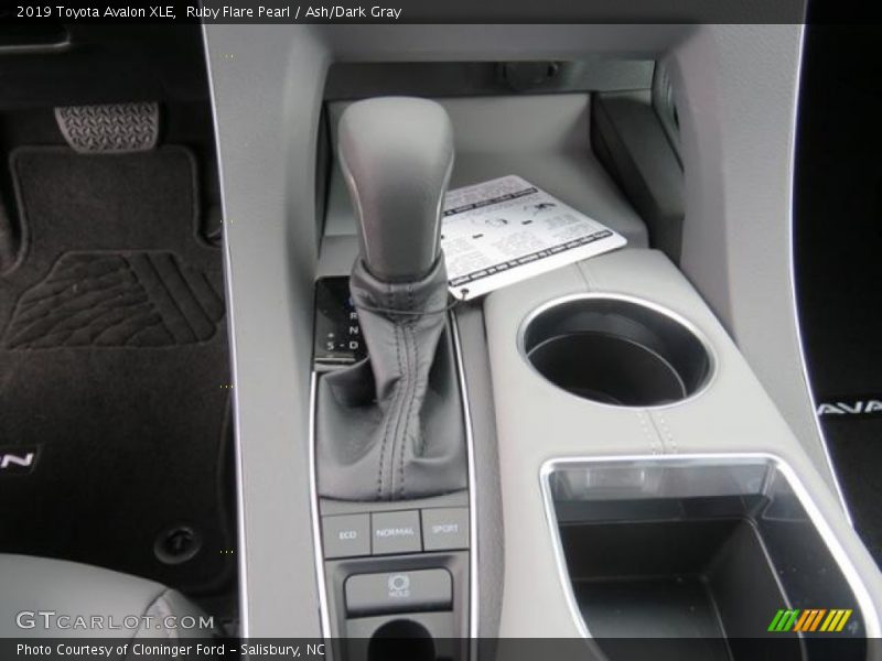 Ruby Flare Pearl / Ash/Dark Gray 2019 Toyota Avalon XLE