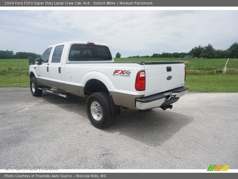 Oxford White / Medium Parchment 2004 Ford F350 Super Duty Lariat Crew Cab 4x4
