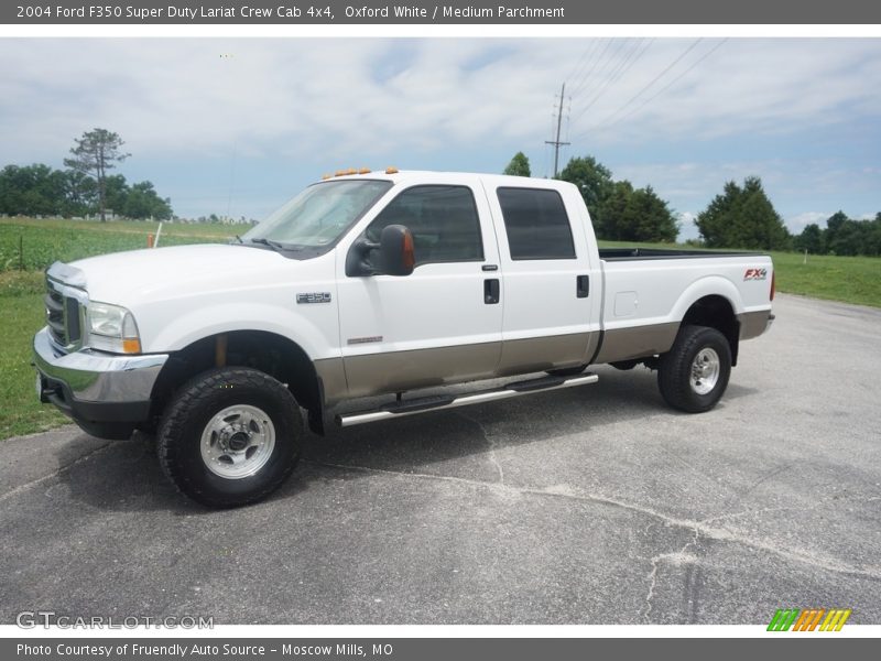 Oxford White / Medium Parchment 2004 Ford F350 Super Duty Lariat Crew Cab 4x4