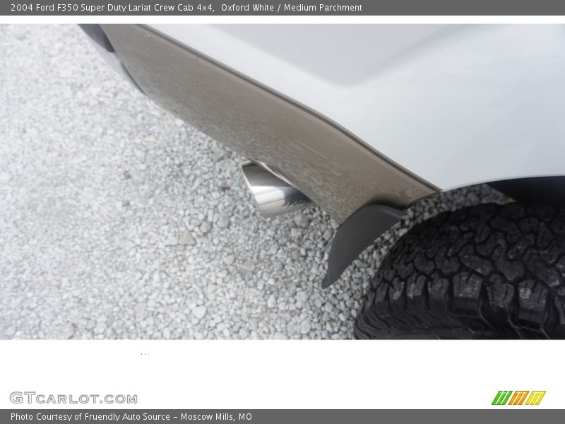 Oxford White / Medium Parchment 2004 Ford F350 Super Duty Lariat Crew Cab 4x4