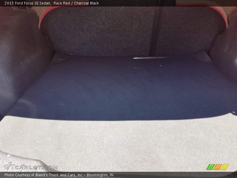 Race Red / Charcoal Black 2015 Ford Focus SE Sedan