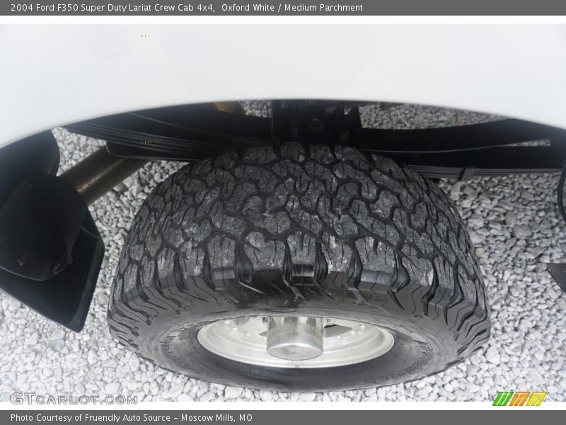 Oxford White / Medium Parchment 2004 Ford F350 Super Duty Lariat Crew Cab 4x4