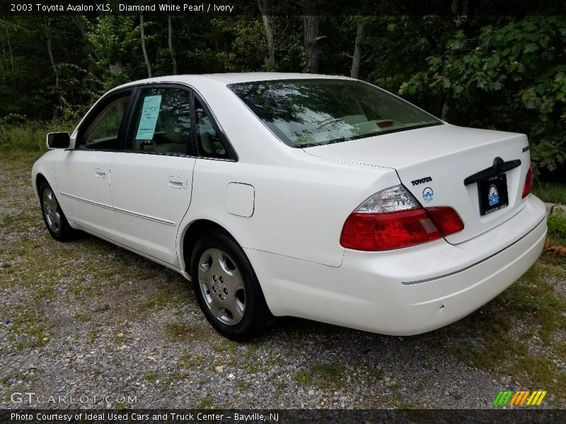 Diamond White Pearl / Ivory 2003 Toyota Avalon XLS