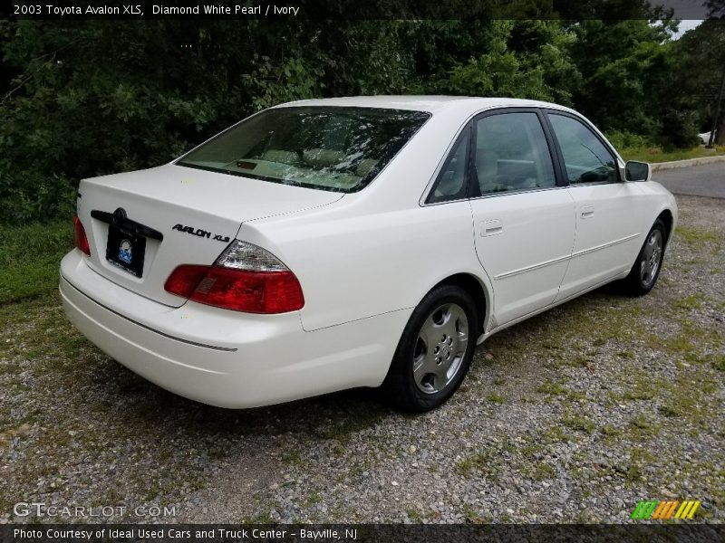 Diamond White Pearl / Ivory 2003 Toyota Avalon XLS