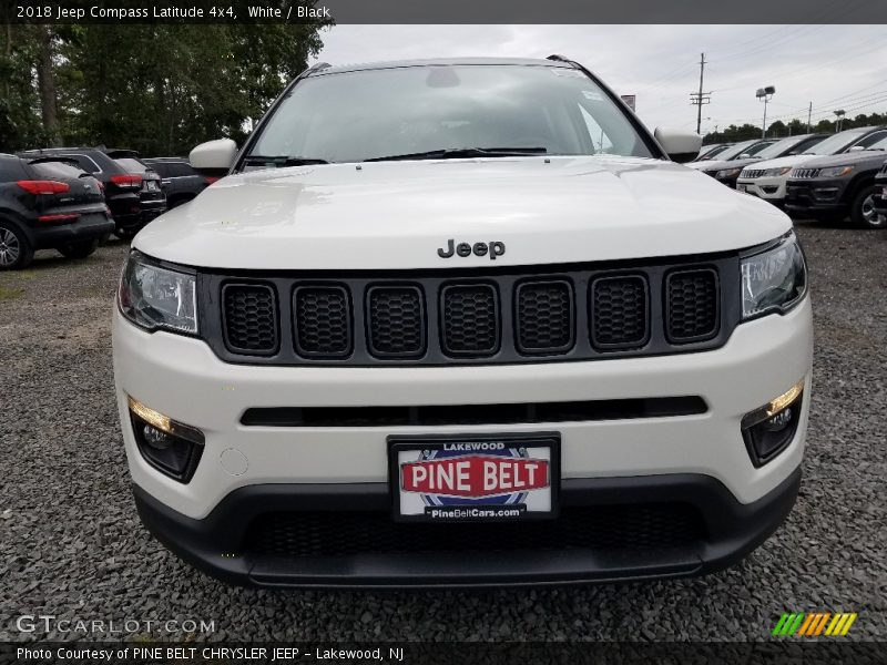 White / Black 2018 Jeep Compass Latitude 4x4