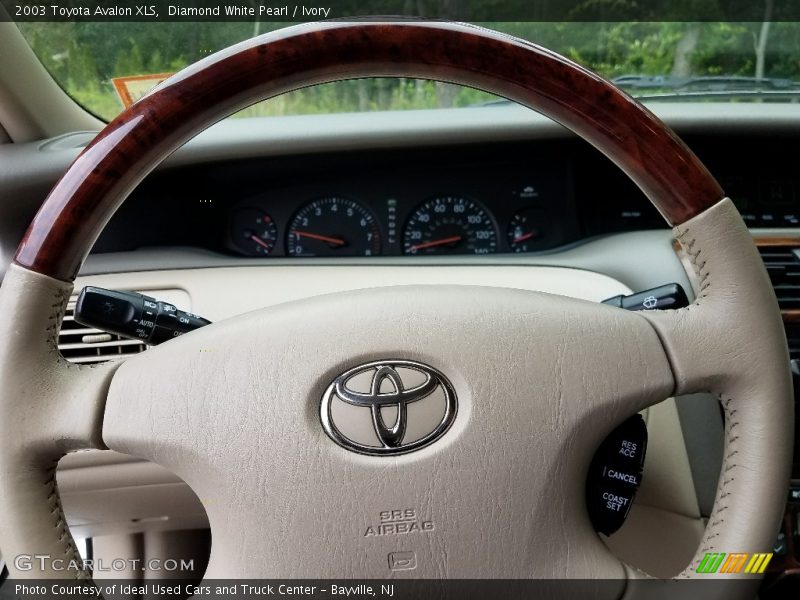 Diamond White Pearl / Ivory 2003 Toyota Avalon XLS