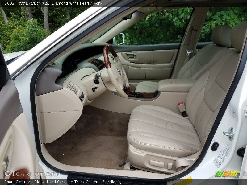 Diamond White Pearl / Ivory 2003 Toyota Avalon XLS