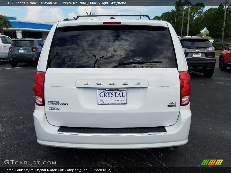 White Knuckle / Black/Light Graystone 2017 Dodge Grand Caravan SXT