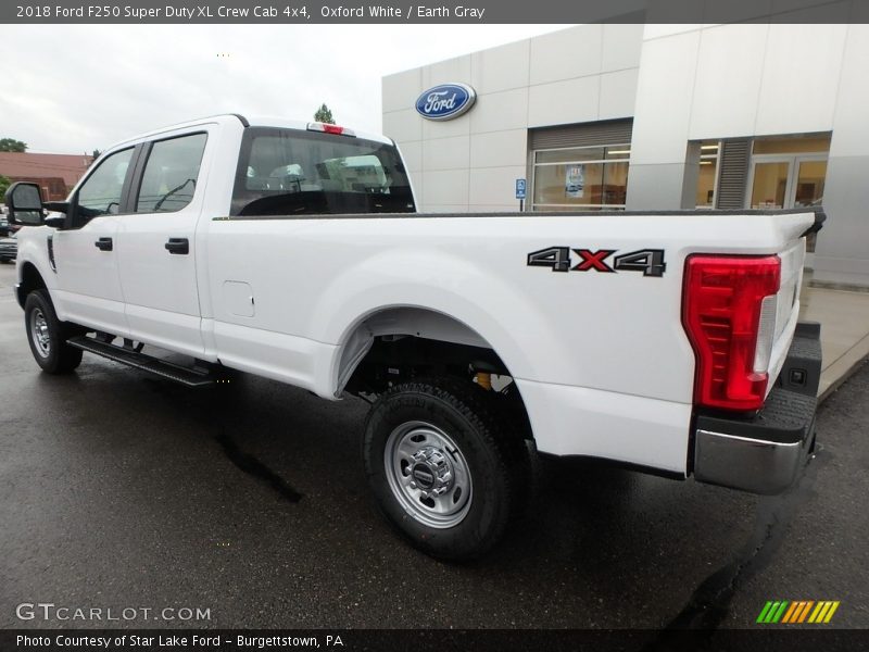 Oxford White / Earth Gray 2018 Ford F250 Super Duty XL Crew Cab 4x4