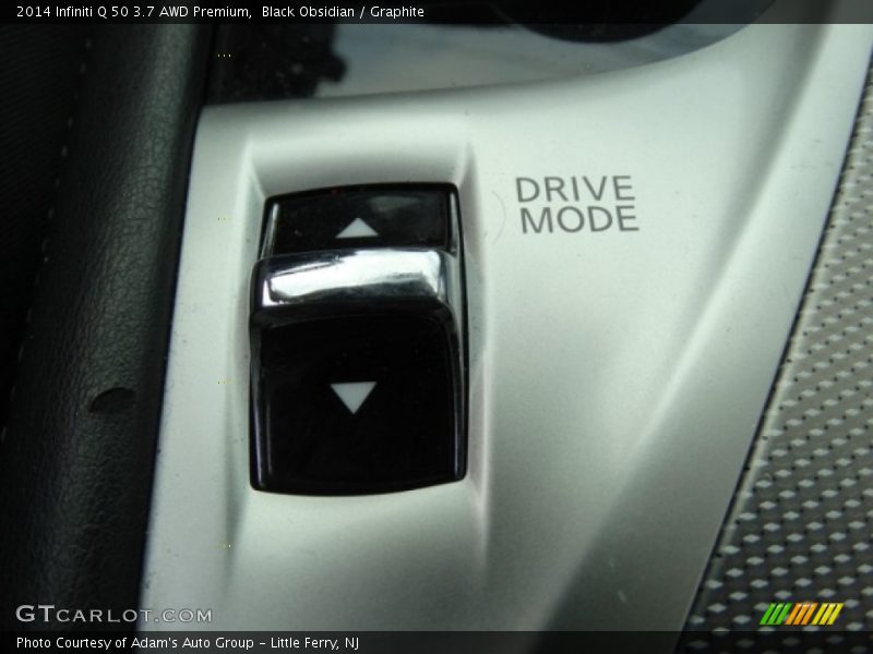 Black Obsidian / Graphite 2014 Infiniti Q 50 3.7 AWD Premium