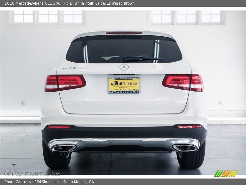 Polar White / Silk Beige/Espresso Brown 2018 Mercedes-Benz GLC 300