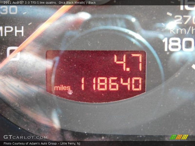 Orca Black Metallic / Black 2011 Audi Q7 3.0 TFSI S line quattro