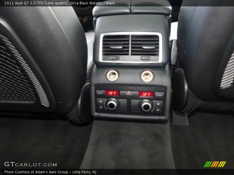 Orca Black Metallic / Black 2011 Audi Q7 3.0 TFSI S line quattro