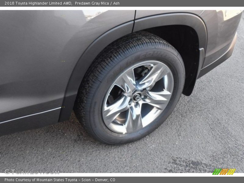 Predawn Gray Mica / Ash 2018 Toyota Highlander Limited AWD