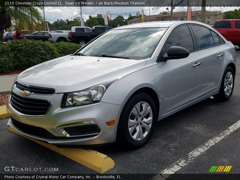 Silver Ice Metallic / Jet Black/Medium Titanium 2016 Chevrolet Cruze Limited LS
