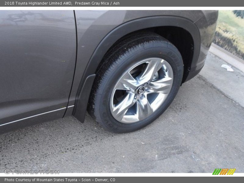 Predawn Gray Mica / Ash 2018 Toyota Highlander Limited AWD