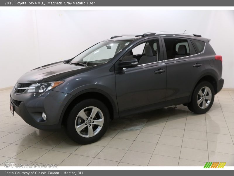 Magnetic Gray Metallic / Ash 2015 Toyota RAV4 XLE