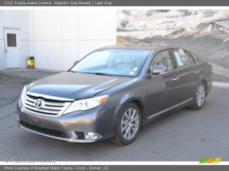 Magnetic Gray Metallic / Light Gray 2012 Toyota Avalon Limited