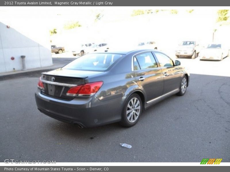 Magnetic Gray Metallic / Light Gray 2012 Toyota Avalon Limited