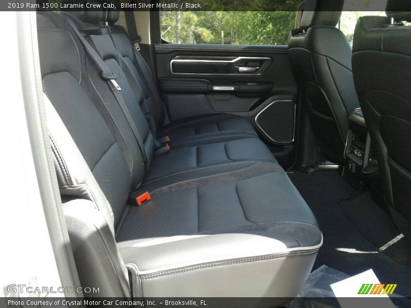 Billett Silver Metallic / Black 2019 Ram 1500 Laramie Crew Cab