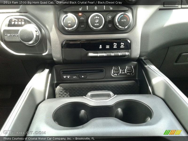 Diamond Black Crystal Pearl / Black/Diesel Gray 2019 Ram 1500 Big Horn Quad Cab