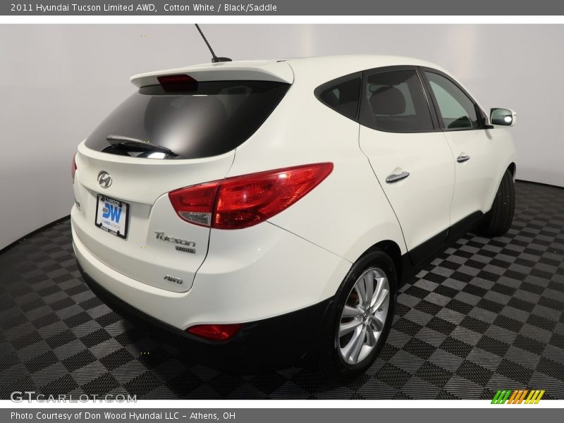 Cotton White / Black/Saddle 2011 Hyundai Tucson Limited AWD
