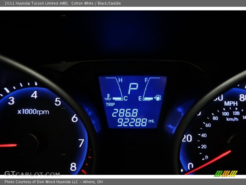 Cotton White / Black/Saddle 2011 Hyundai Tucson Limited AWD