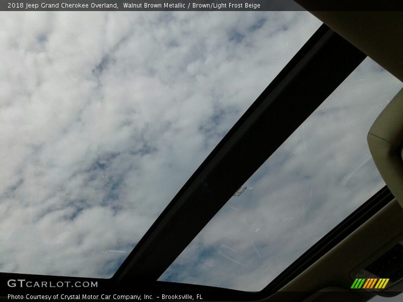 Sunroof of 2018 Grand Cherokee Overland