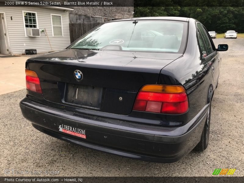 Biarritz Blue Metallic / Black 2000 BMW 5 Series 528i Sedan