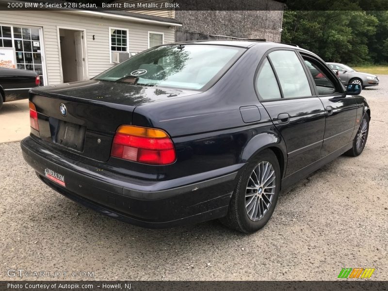 Biarritz Blue Metallic / Black 2000 BMW 5 Series 528i Sedan