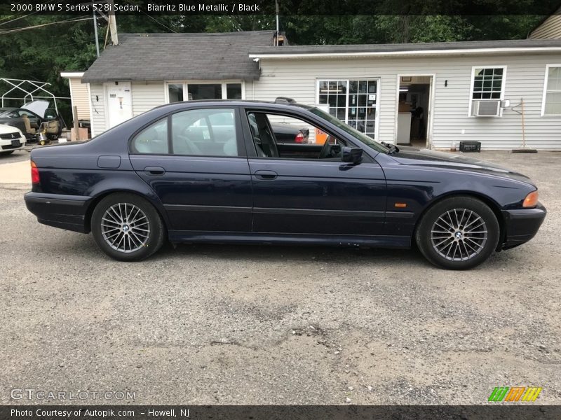 Biarritz Blue Metallic / Black 2000 BMW 5 Series 528i Sedan