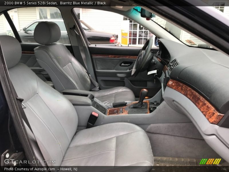 Biarritz Blue Metallic / Black 2000 BMW 5 Series 528i Sedan