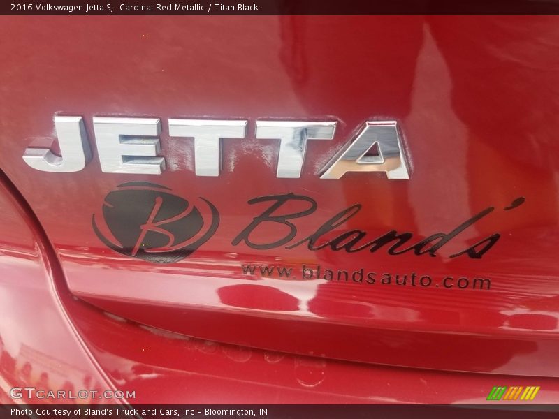 Cardinal Red Metallic / Titan Black 2016 Volkswagen Jetta S