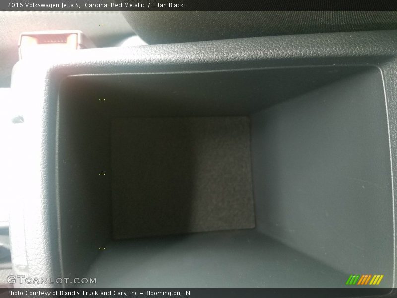 Cardinal Red Metallic / Titan Black 2016 Volkswagen Jetta S