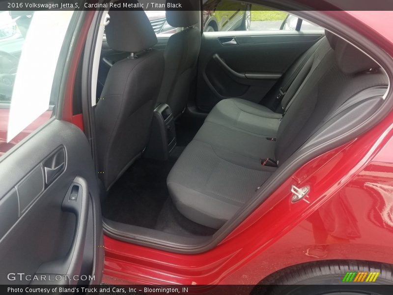 Cardinal Red Metallic / Titan Black 2016 Volkswagen Jetta S